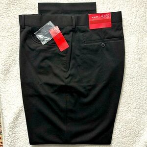 ALFANI Slim Fit Pant in deep black colour